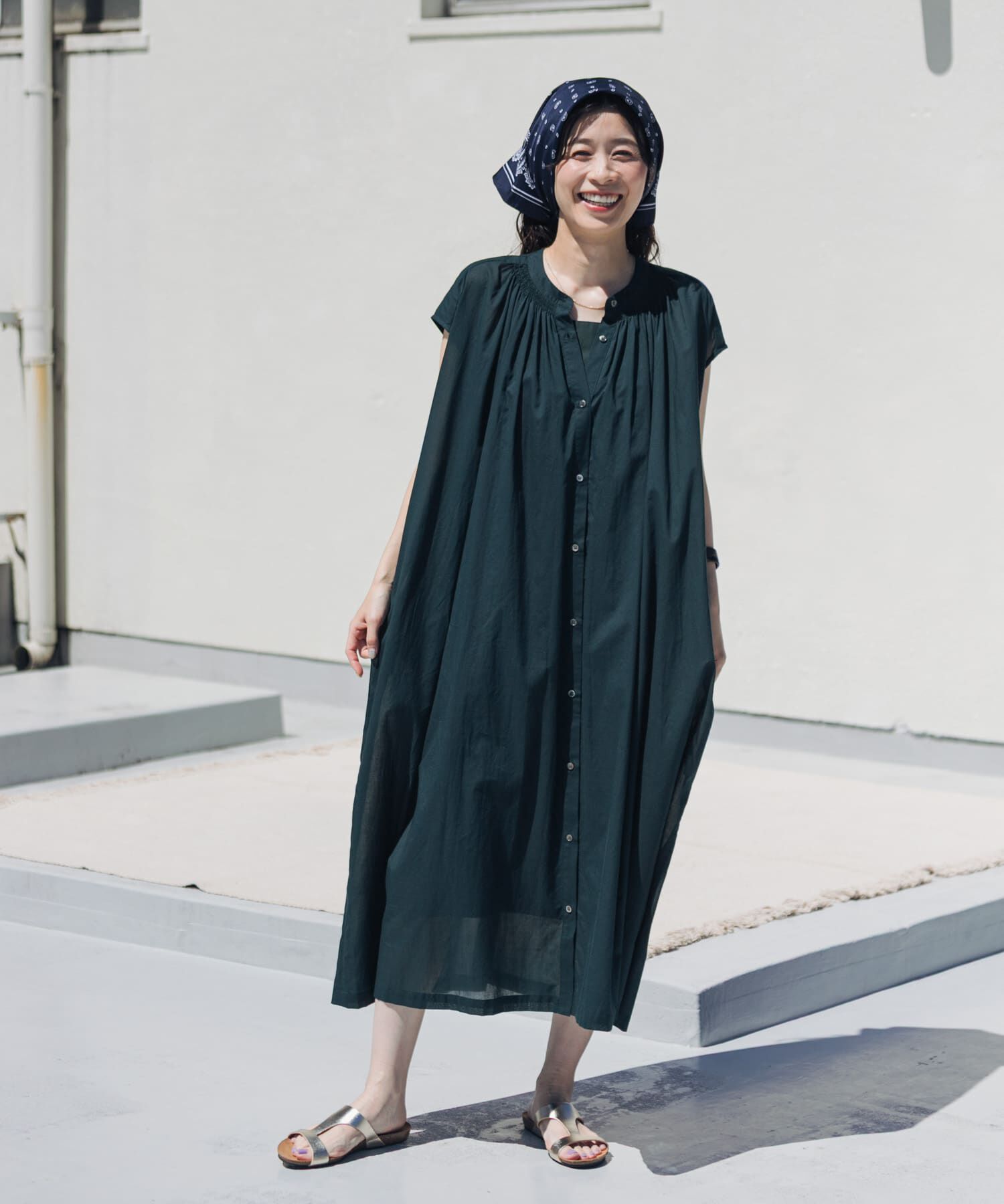 URBAN RESEARCH DOORS「コットンボイルギャザーフレンチワンピース」|ワンピース|