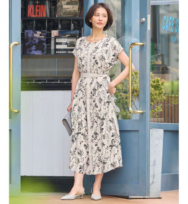 自由区「【ご好評につき追加生産・新色追加・褒められ・お出掛け】ハーバルフロープリント ワンピース」|ドレス|
