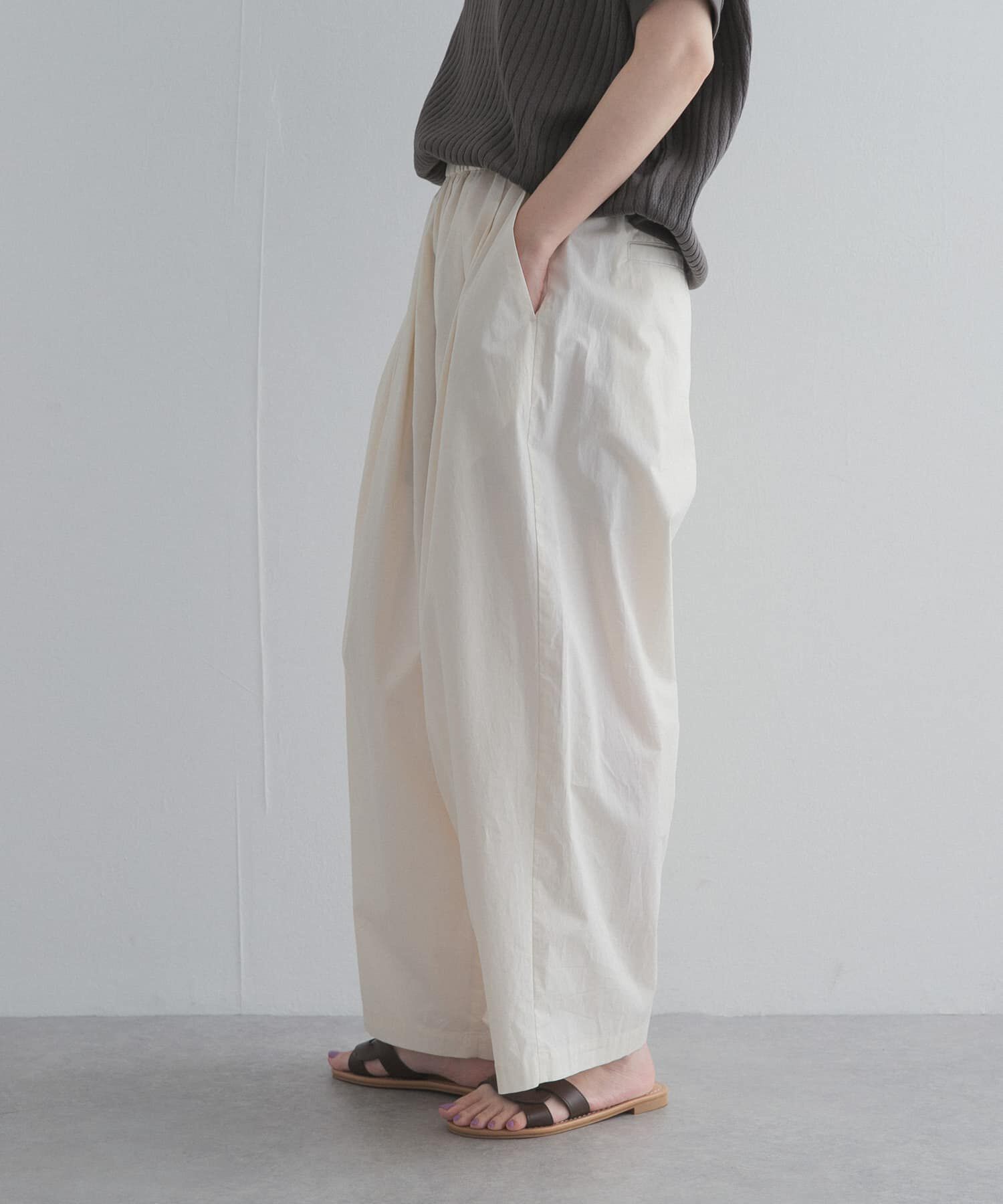 URBAN RESEARCH DOORS「ギャザーボリュームパンツ」|その他|