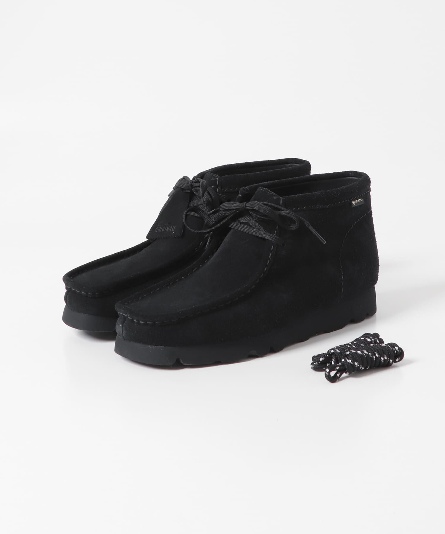 URBAN RESEARCH DOORS「Clarks　WallabeeBT GTX」|ショートブーツ|ブラック