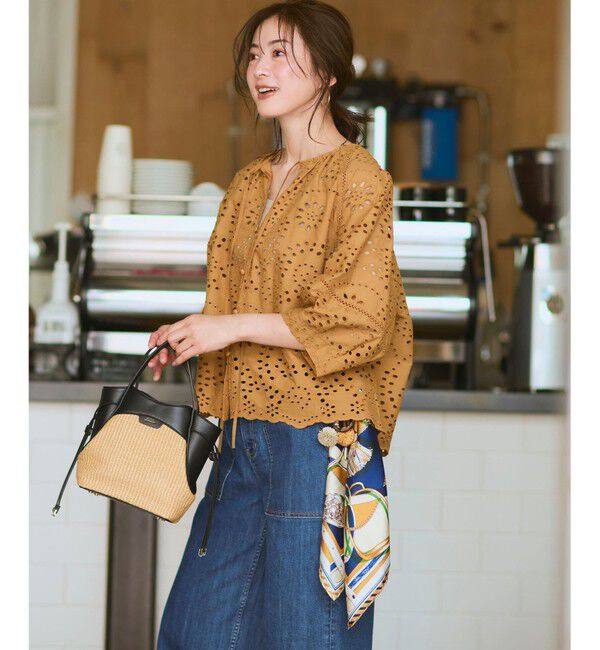 23区「【見上愛さん着用】カットワークエンブロイダリー 2WAYブラウス」|シャツ・ブラウス|
