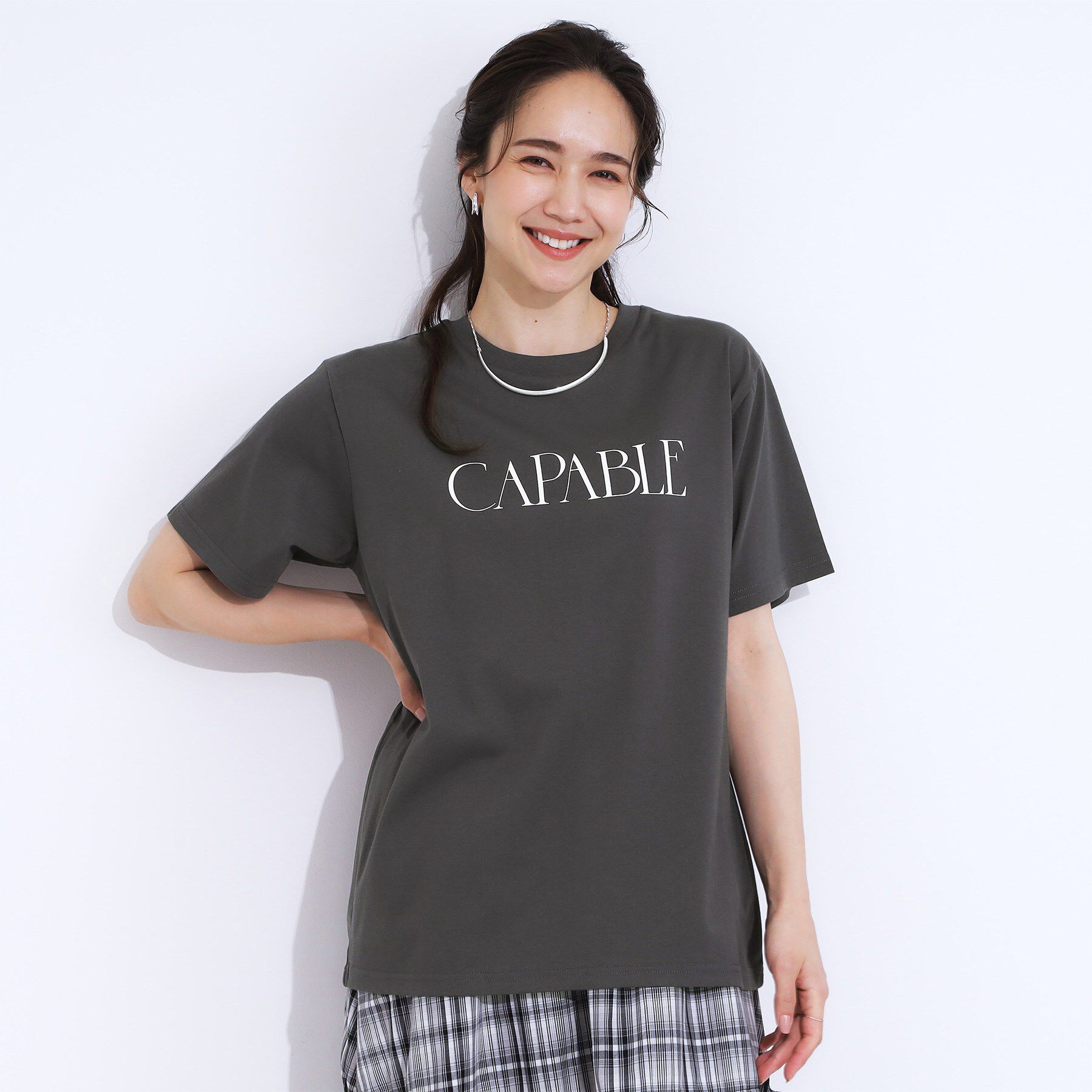 SHOO･LA･RUE「【S-LL/ひんやり/UV】汗をかいても気になりにくい グラフィックTシャツ」|Tシャツ・カットソー|