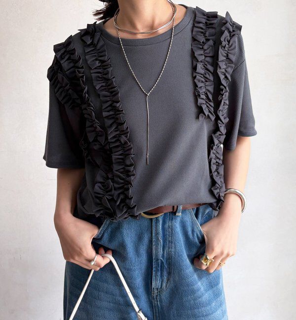  「【WEB限定】ランダムフリルワッフル半袖トップス」|Tシャツ・カットソー|チャコールグレー