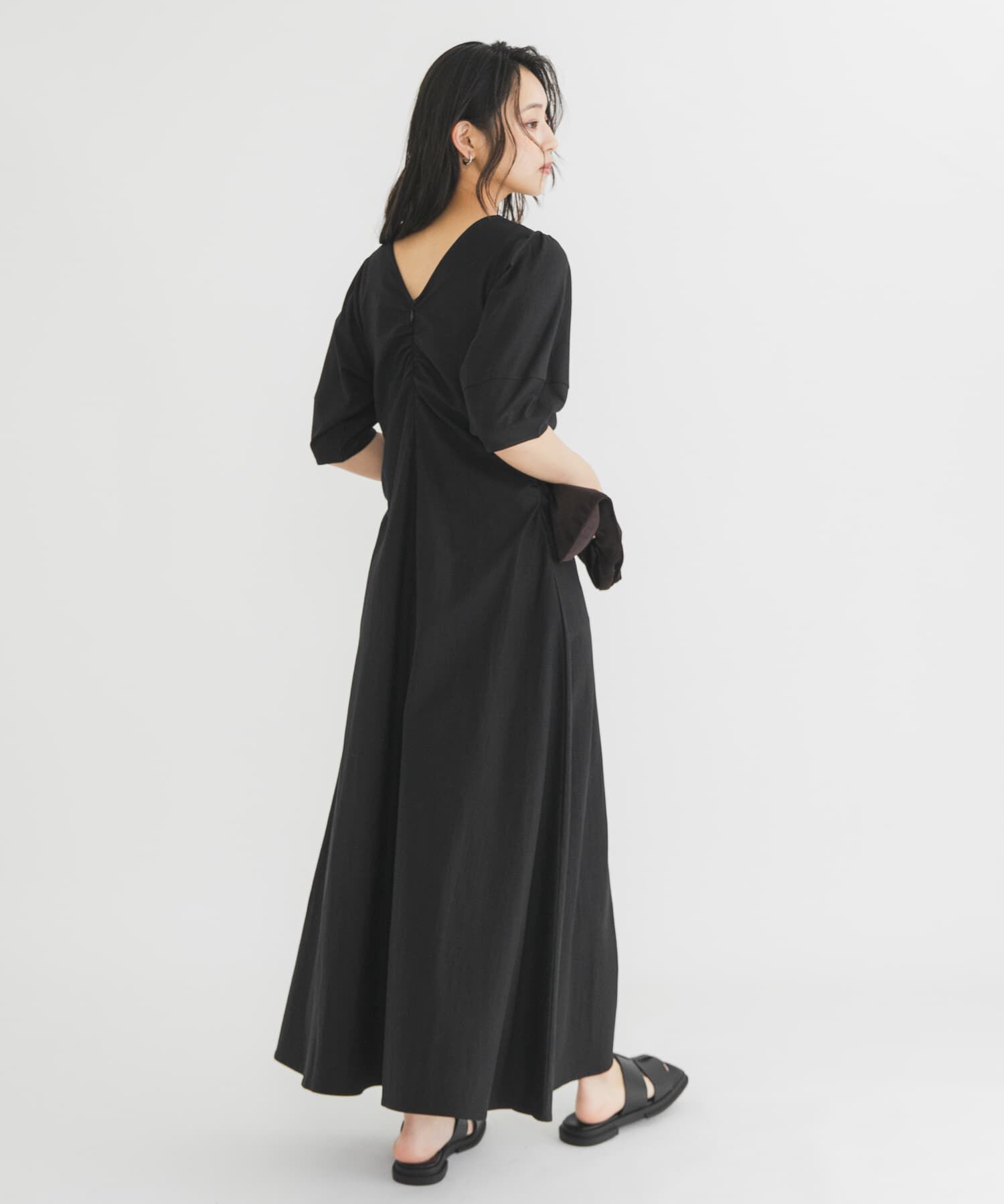 「シャーリングカットワンピース」|ワンピース|