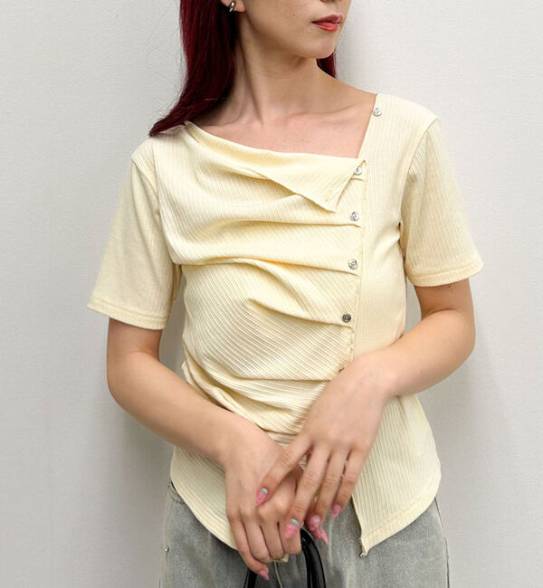 archives「【ＯＮかわ】アシメタックボタンカットＴＯＰＳ　５Ｓ」|Tシャツ・カットソー|YELLOW