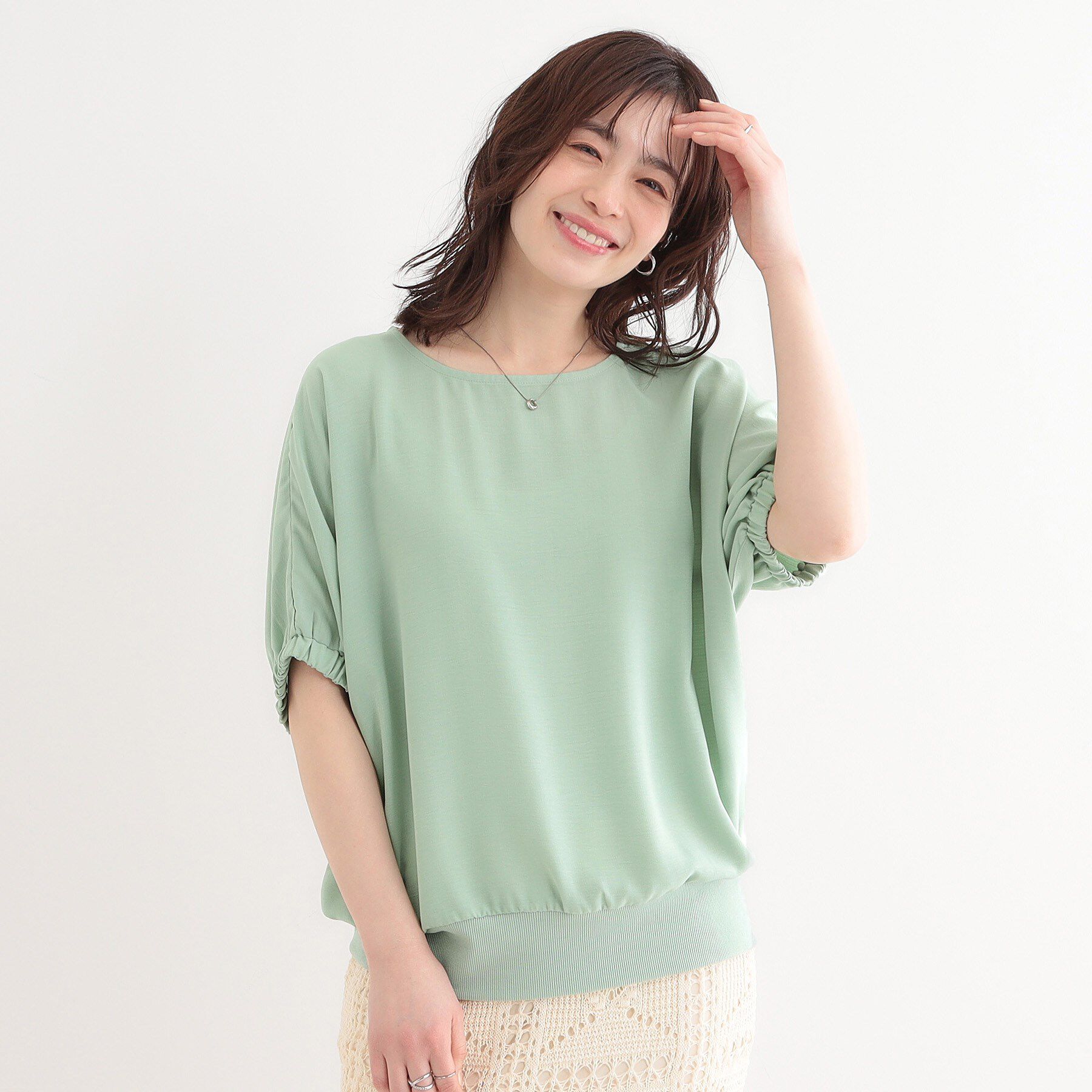 SHOO･LA･RUE「【高レビュー/UV/ひんやり/洗濯後しわになりにくい/5分袖】さらさら ドルマントップス」|シャツ・ブラウス|