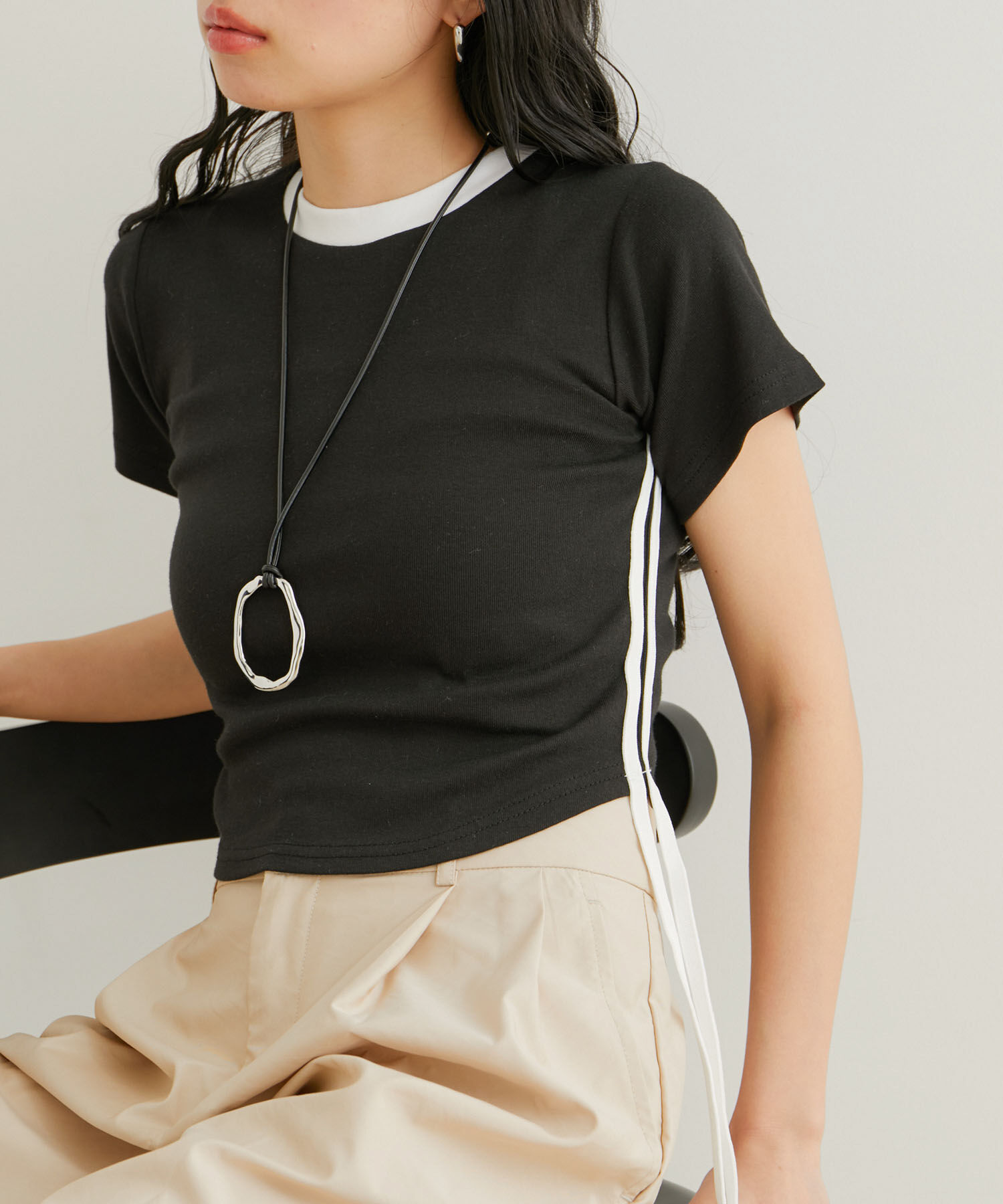 VIS「【WEB/一部店舗限定】サイドラインリボンプルオーバー」|Tシャツ・カットソー|ブラック系(02)