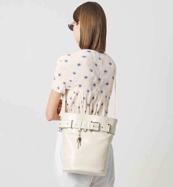 OSOI「＜OSOI＞BUCKET BROCLE バッグ」|ショルダー・メッセンジャー|OFF WHITE