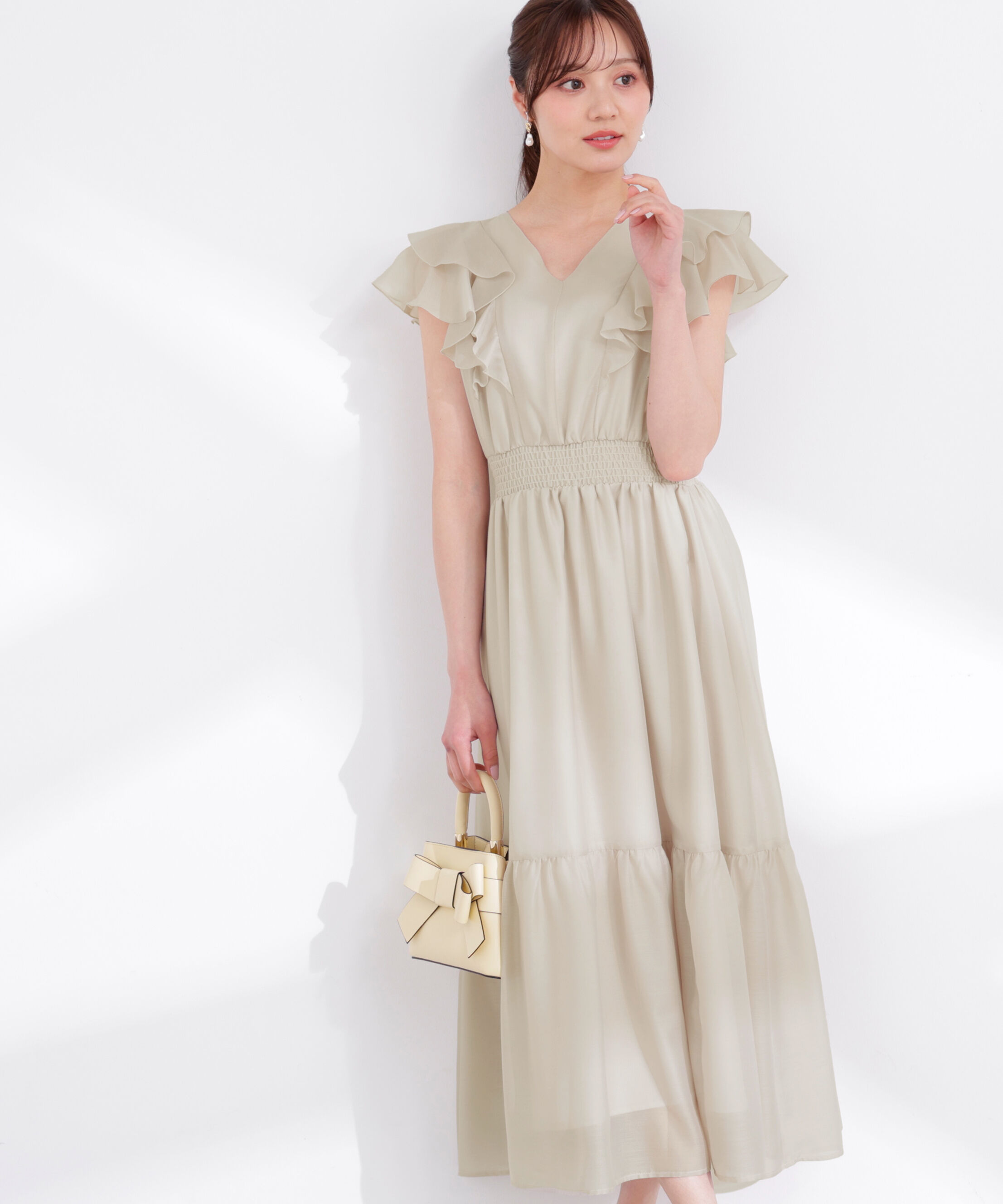 PROPORTION BODY DRESSING「ラッフルスリーブワンピース 26SS」|ワンピース|グレージュ
