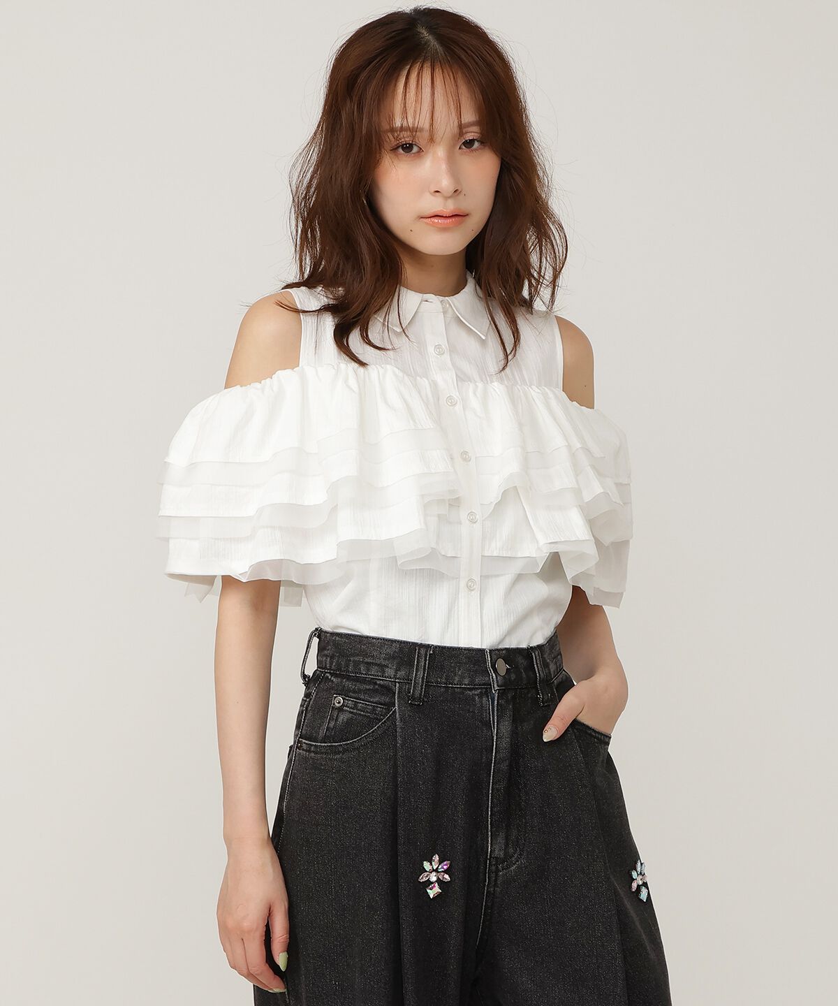 アンドクチュール「ティアードフリルブラウス」|シャツ・ブラウス|white/borderｽﾄﾗｲﾌﾟ