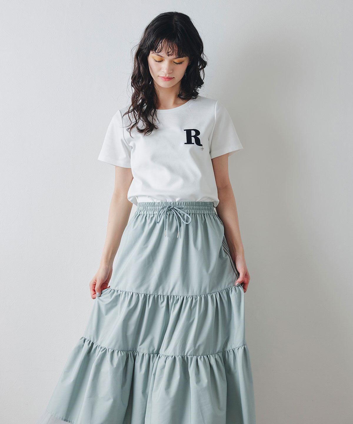 REDYAZEL「ビジューRチャームTシャツ」|Tシャツ・カットソー|