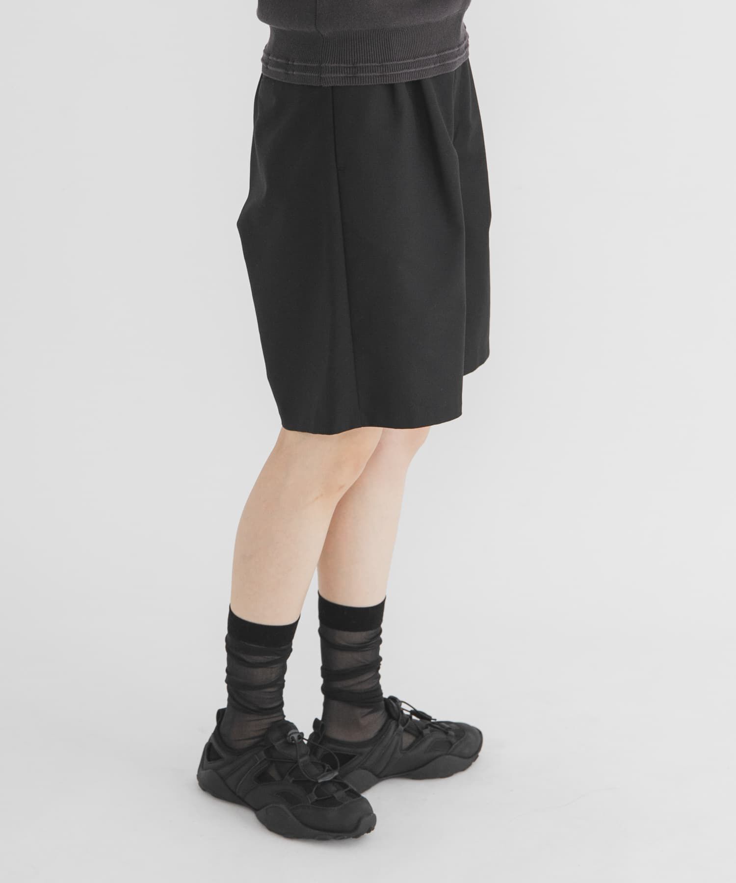  「ダブルタックショートパンツ」|その他|ブラック