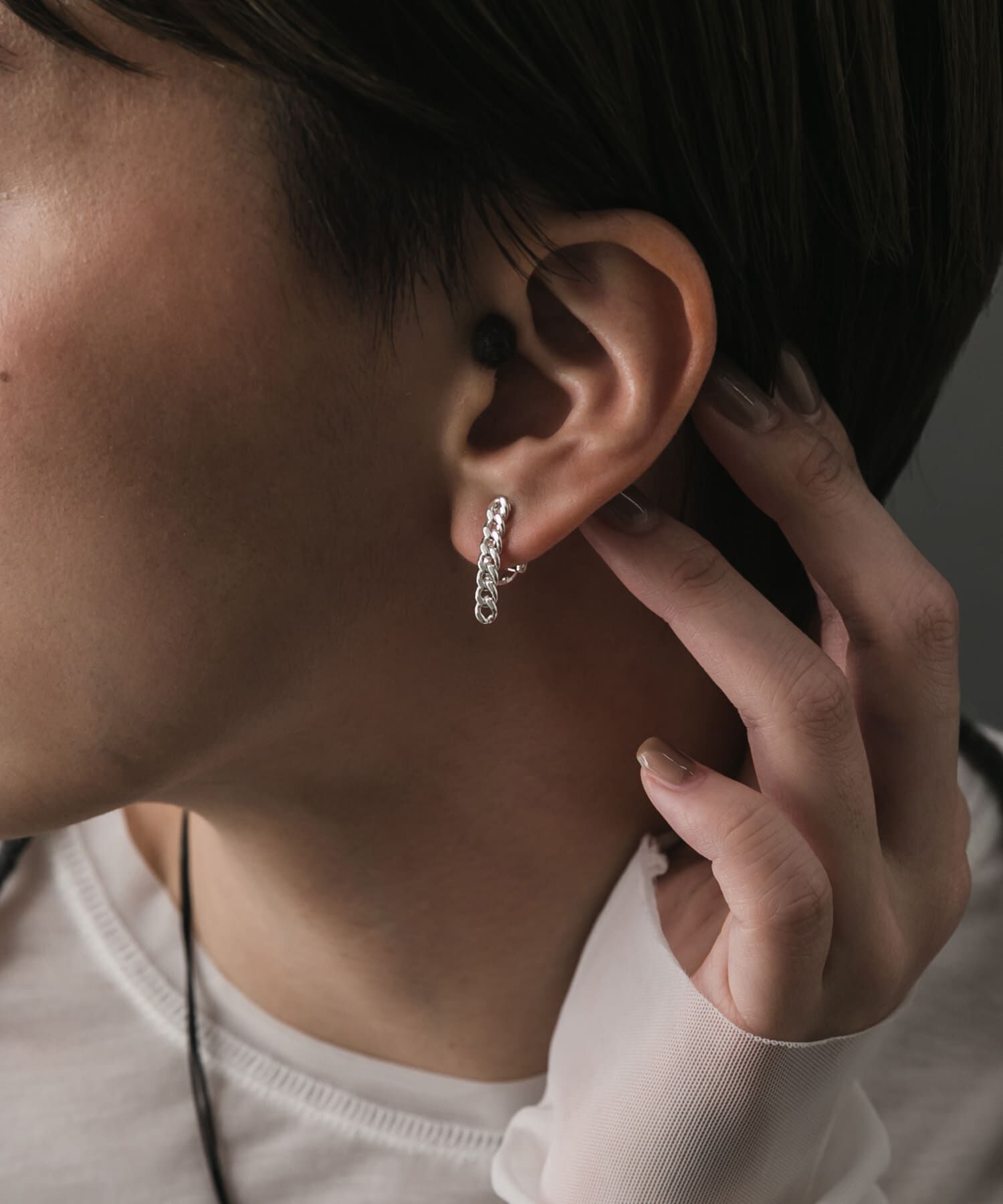 SMELLY「SMELLY so&rsquo;　asymmetry chain earring」|イヤリング|シルバー