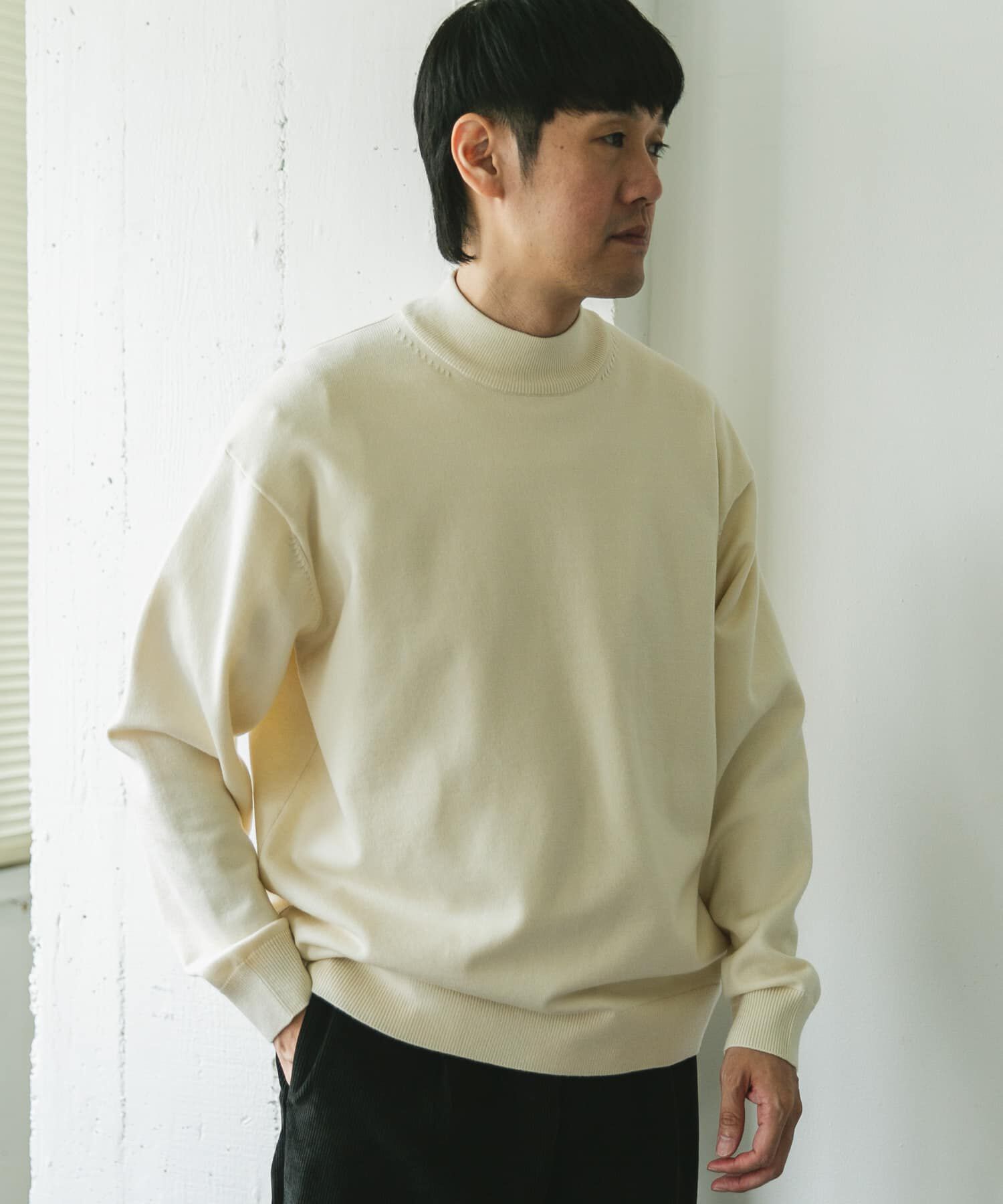 URBAN RESEARCH DOORS「『仁村紗和さん着用』『UR TECH 200日ニット』 モックネック」|ニット・セーター|