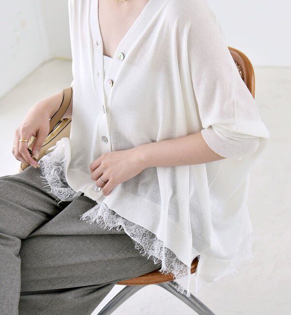 quaranciel「《予約》quaranciel:〈手洗い可能〉レース ヘム Vネック ポンチョ ニット カーディガン」|カーディガン|オフホワイト