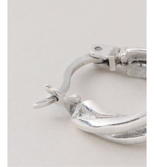 VERMEIL par iena「Laver ラバー TWIST ピアス 26SSER01」|ピアス|