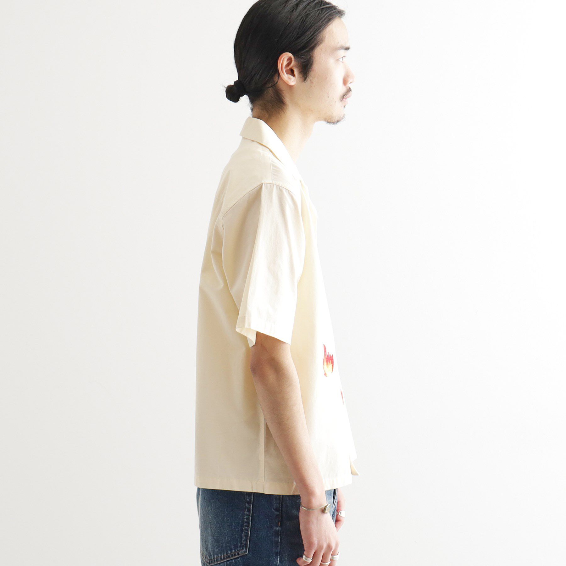 tk.TAKEO KIKUCHI「◆K&rsquo;PJT by AYUTA 『炎刺繍シャツ』」|シャツ・ブラウス|