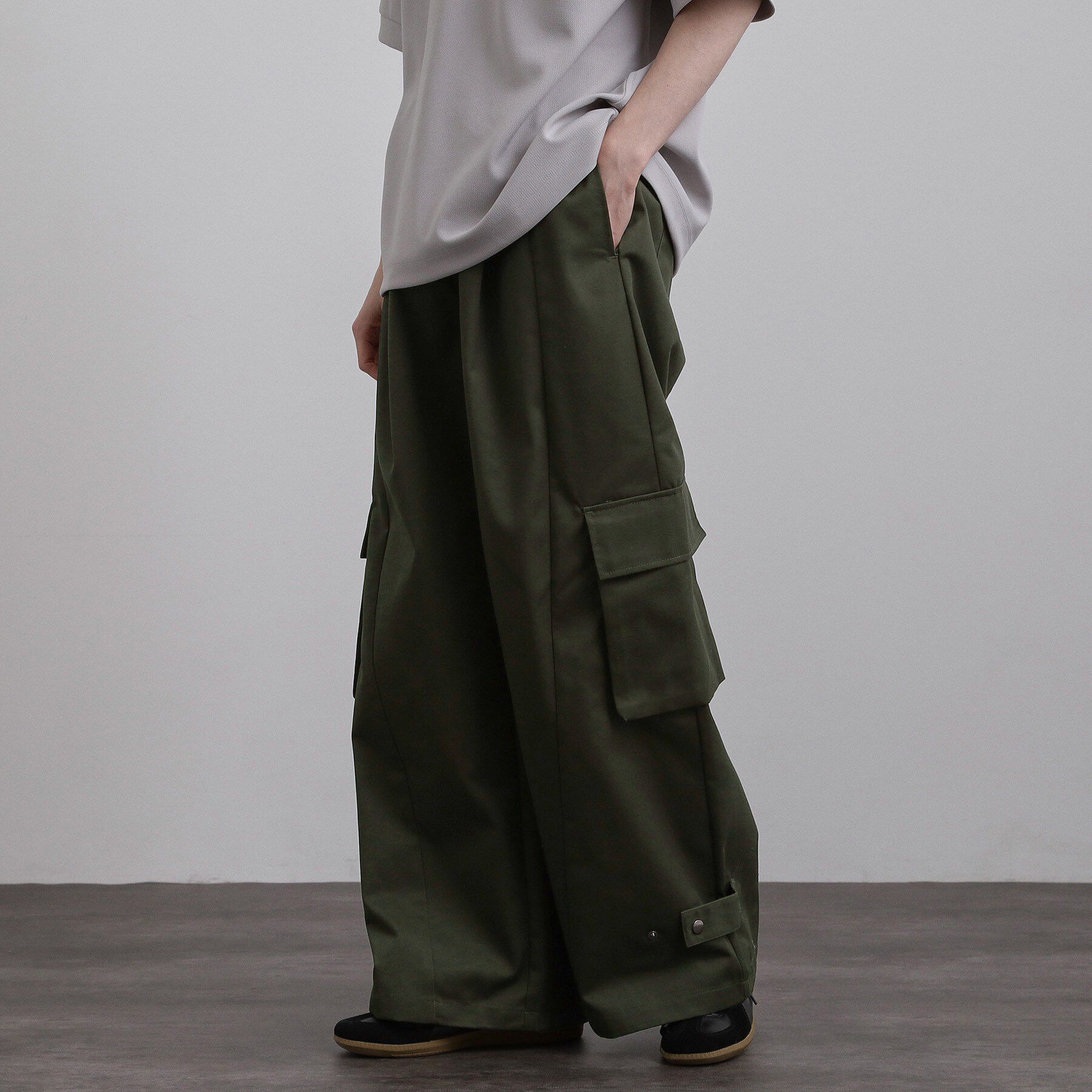 tk.TAKEO KIKUCHI「ワイドカーゴパンツ」|その他|オリーブグリーン(0