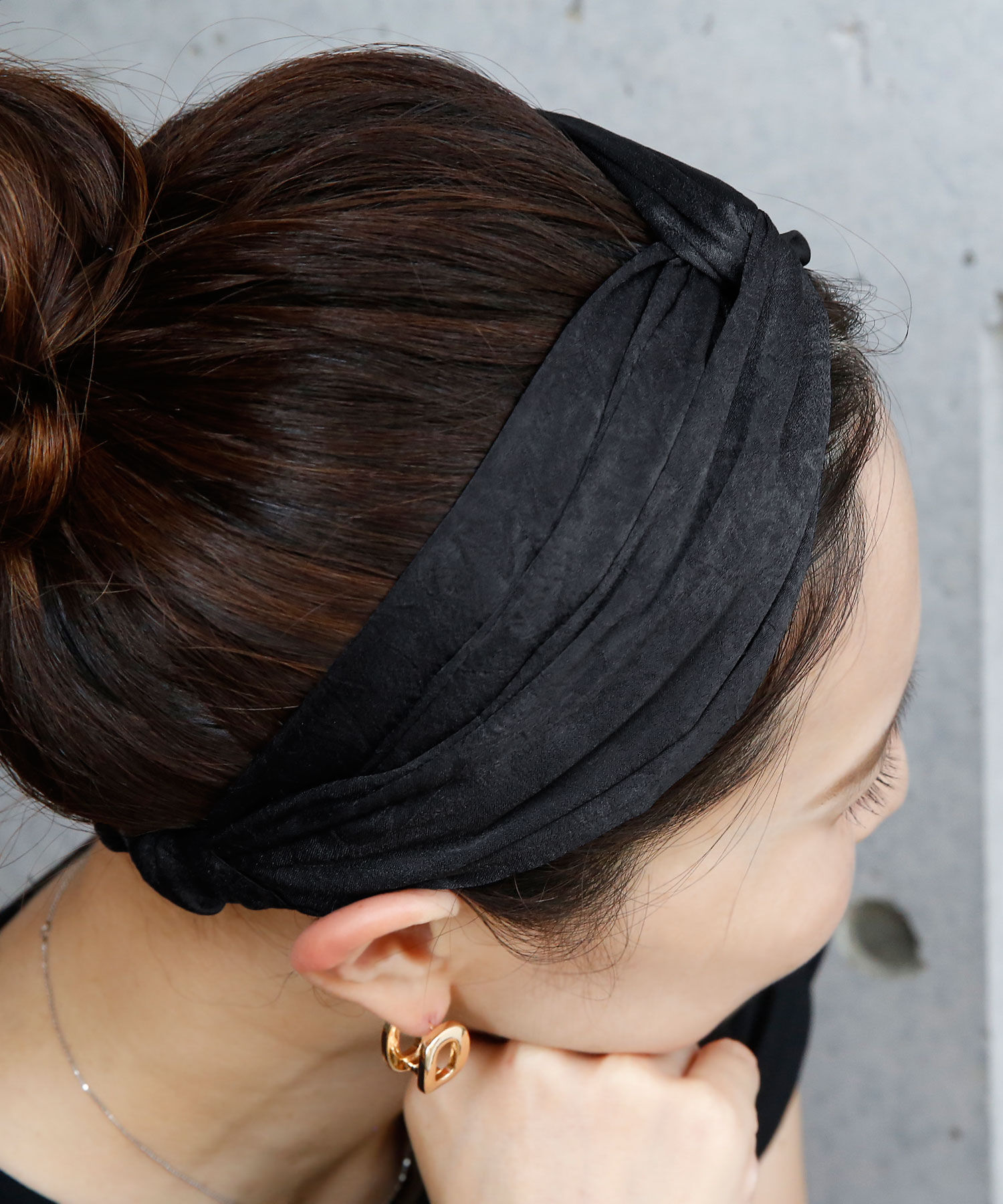 colleca la「ワッシャーヘアターバン」|ヘアバンド|ブラック