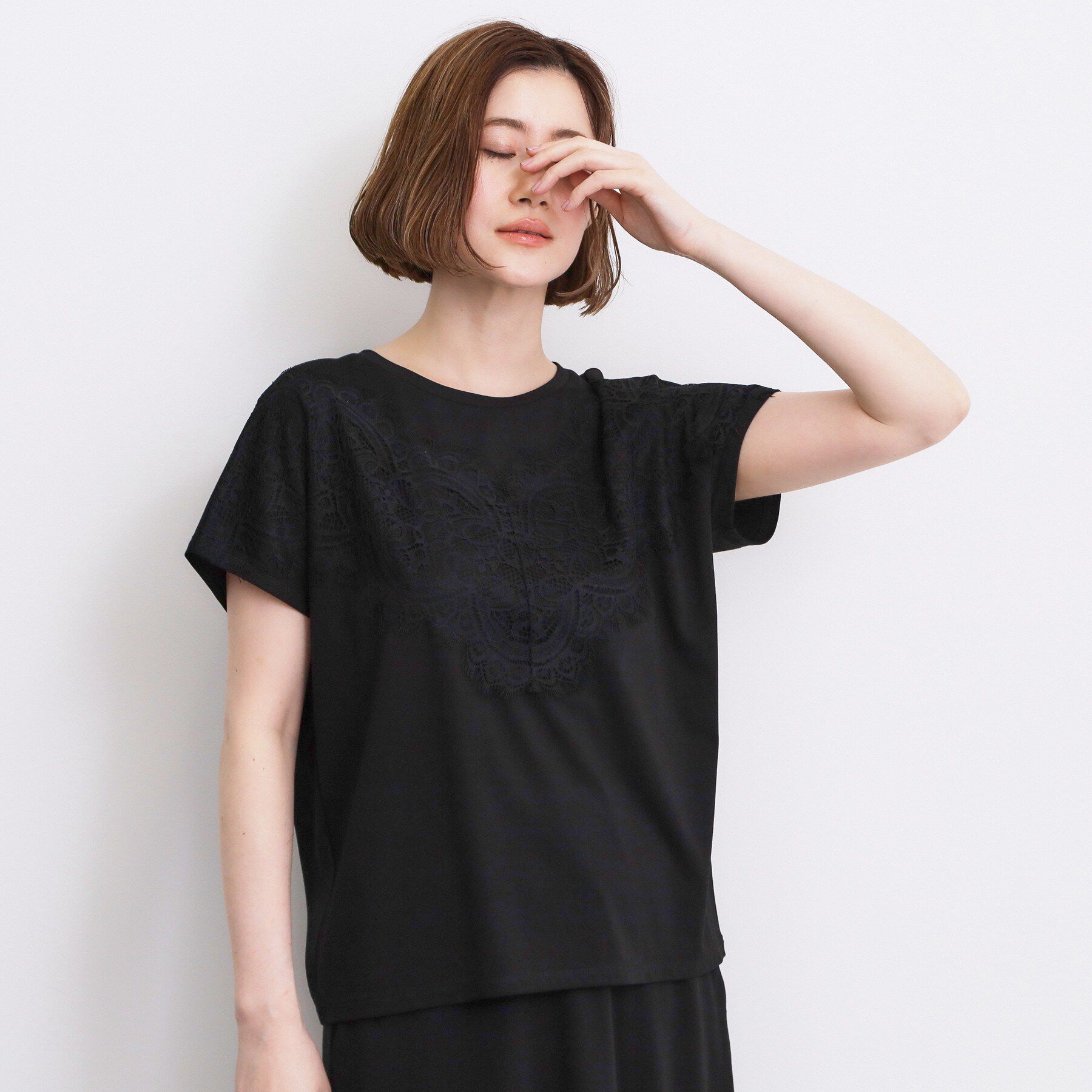 grove「【持続冷感】ひんやりポンチシリーズ／フロントレースドルマンカットソー」|Tシャツ・カットソー|
