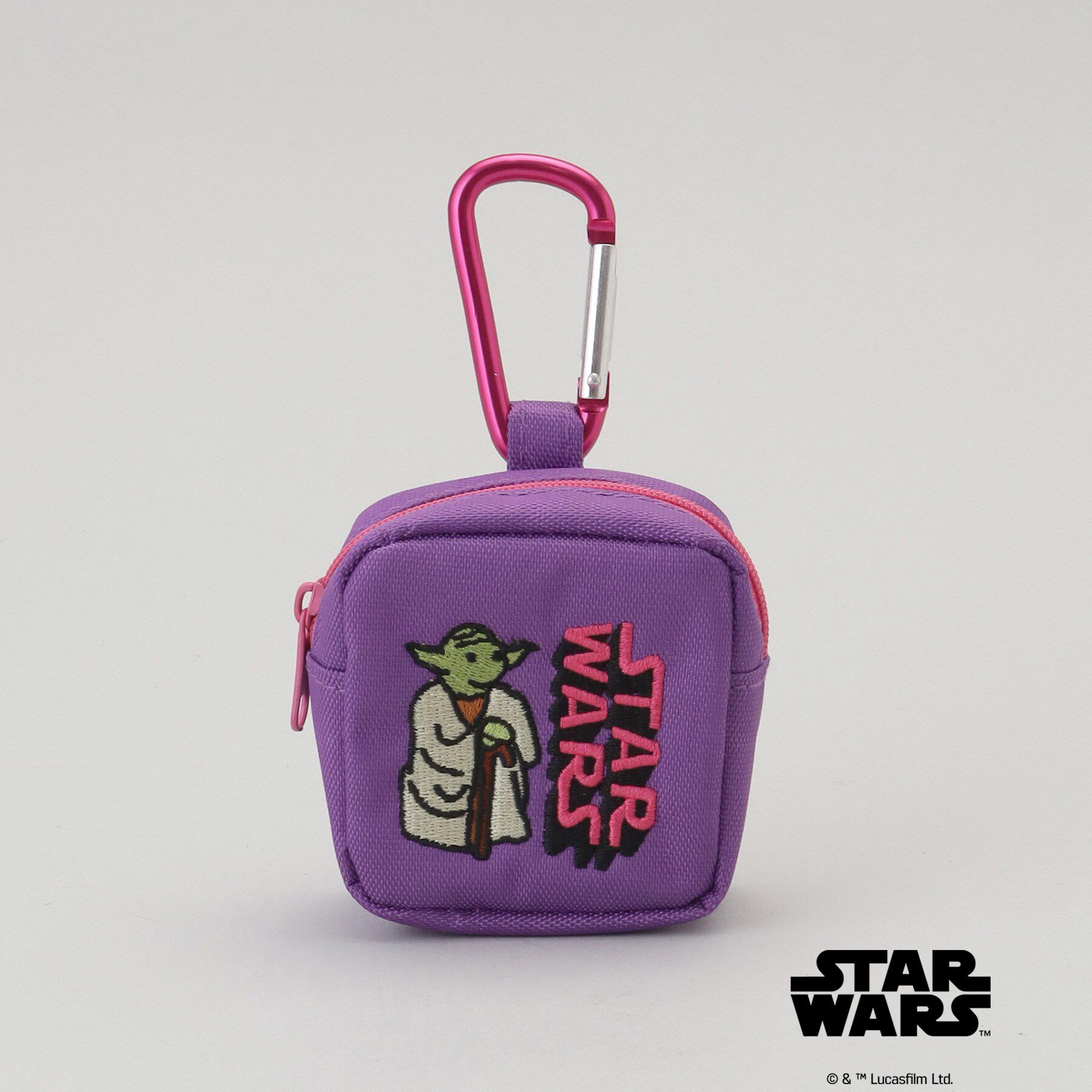 212 KITCHEN STORE「カラビナ付きミニ刺繍ポーチ ヨーダ ロゴ ＜STAR WARS スター・ウォーズ ＞」|その他|