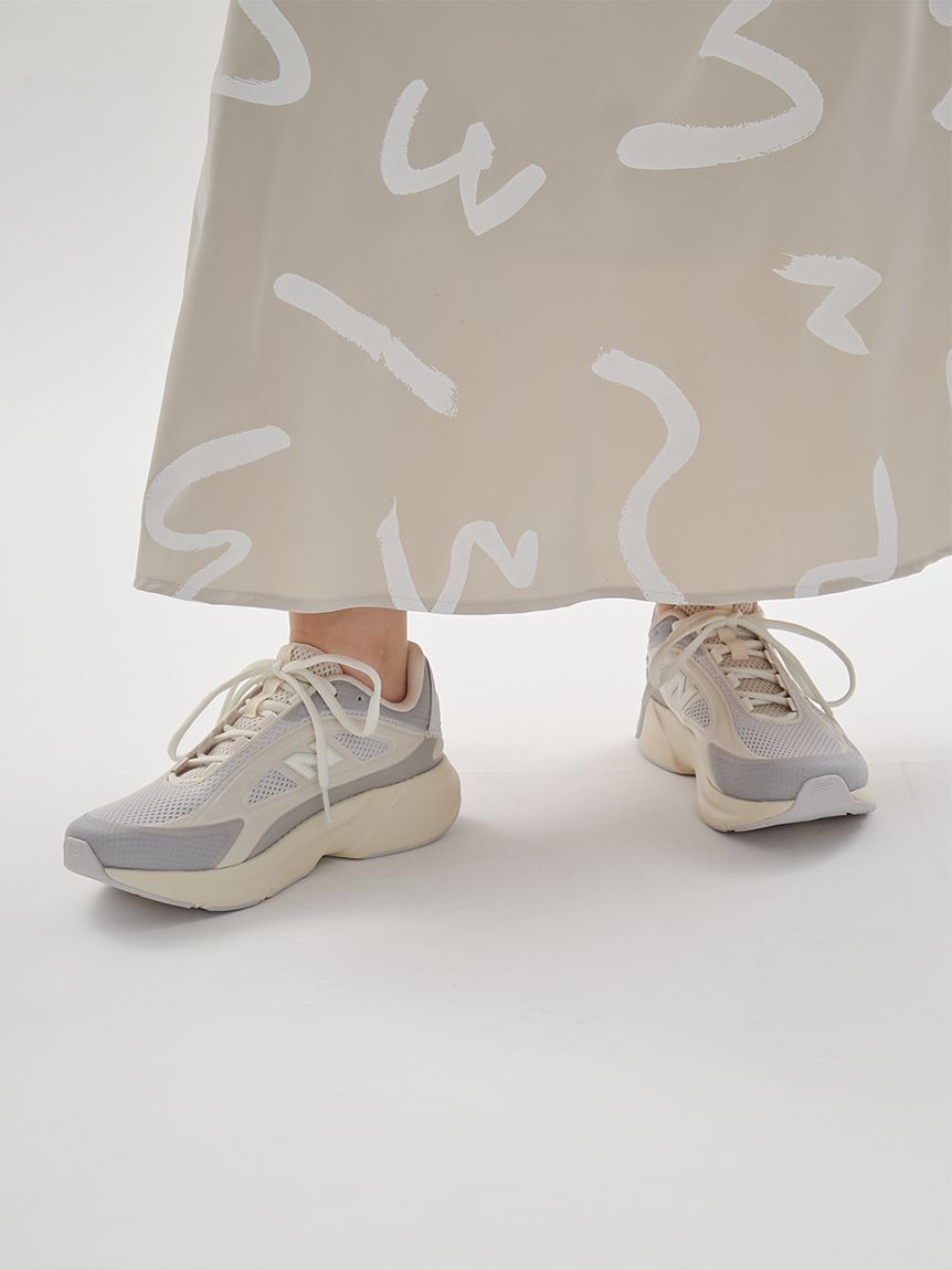 emmi atelier「サテンナロースカート【セットアップ対応】」|スカート|