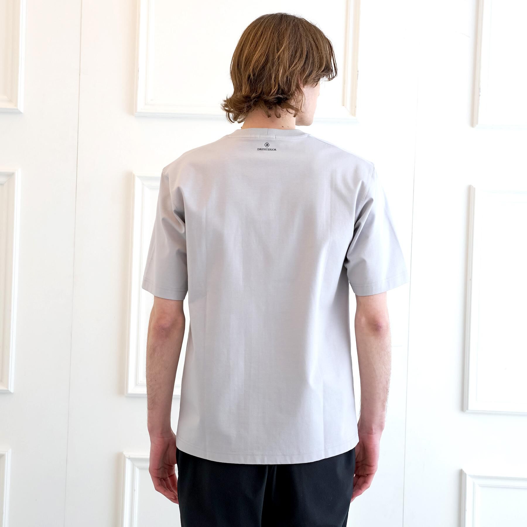DRESSTERIOR「【接触冷感／UVカット／抗菌防臭／しわ防止】クールデオドラント ピストルベアーTシャツ」|Tシャツ・カットソー|