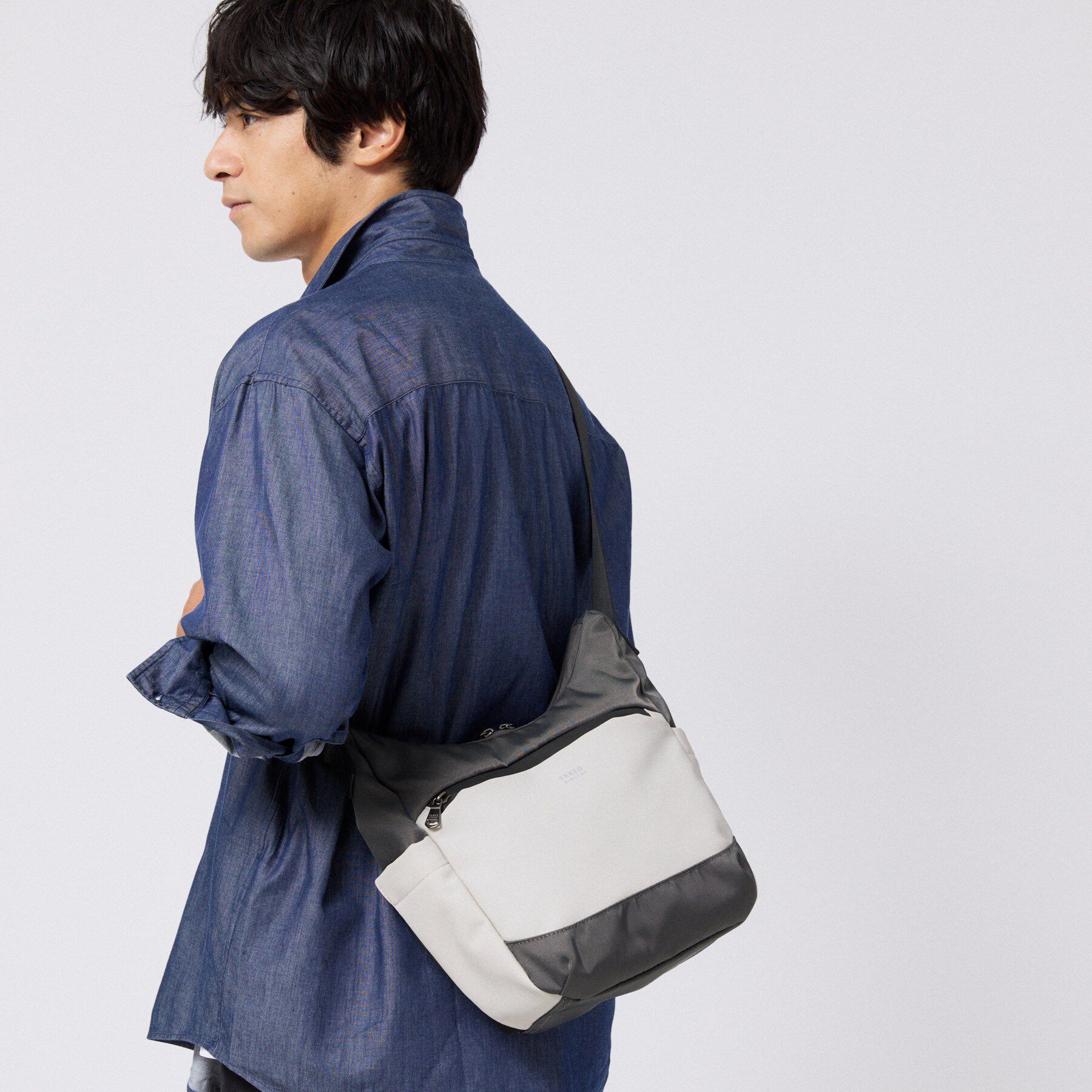 TAKEO KIKUCHI「STORAGE ミドルショルダー」|ショルダー・メッセンジャー|