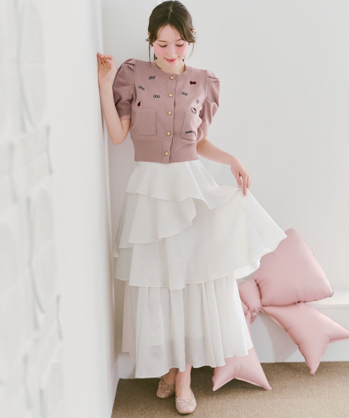 WILLSELECTION「WILLSELECTION&times;HELLO KITTY 刺繍ニットカーディガン」|カーディガン|