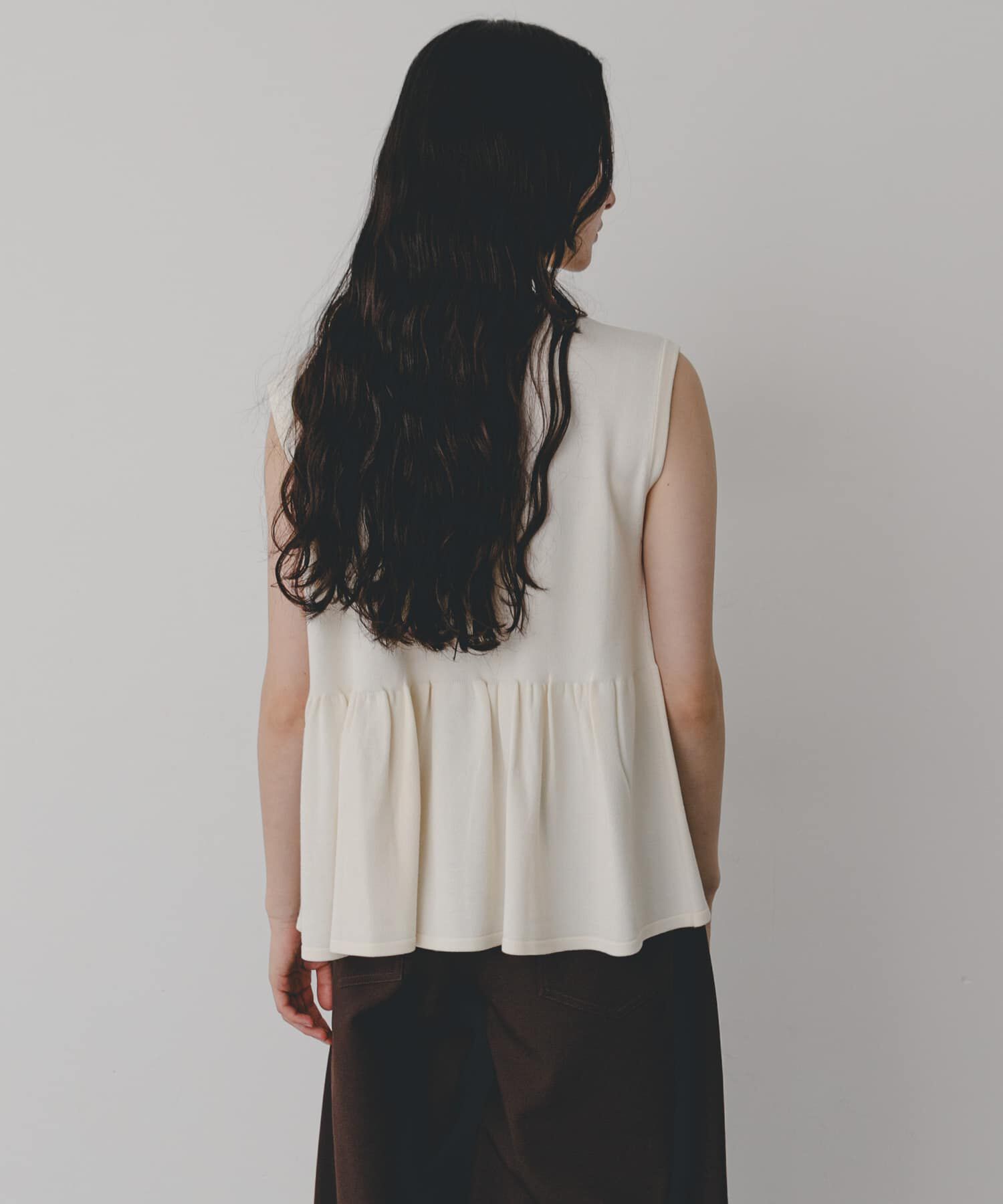 SENSE OF PLACE by URBAN RESEARCH「『洗濯可』ペプラムジップセーター」|ニット・セーター|