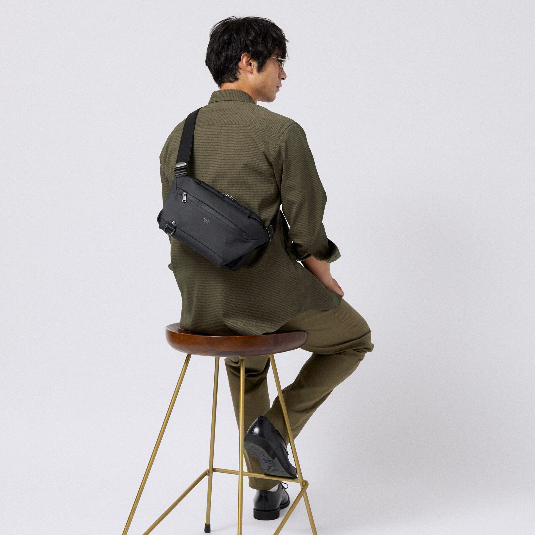 TAKEO KIKUCHI「STORAGE スリングショルダー」|ショルダー・メッセンジャー|