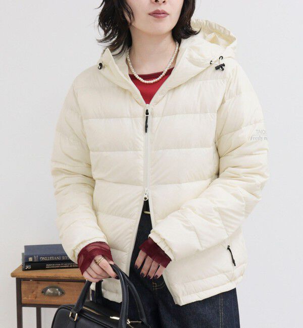 fredy emue「《別注》【TAION/タイオン】LIGHT DOWN HOODIE」|ダウン|