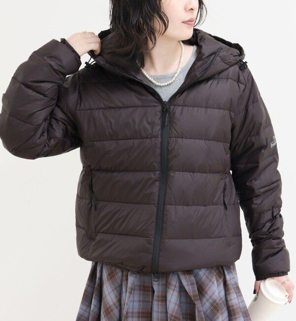 fredy emue「《別注》【TAION/タイオン】LIGHT DOWN HOODIE」|ダウン|