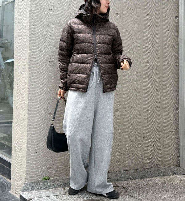 fredy emue「《別注》【TAION/タイオン】LIGHT DOWN HOODIE」|ダウン|