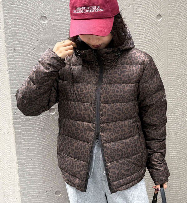 fredy emue「《別注》【TAION/タイオン】LIGHT DOWN HOODIE」|ダウン|
