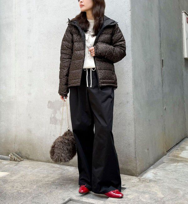 fredy emue「《別注》【TAION/タイオン】LIGHT DOWN HOODIE」|ダウン|