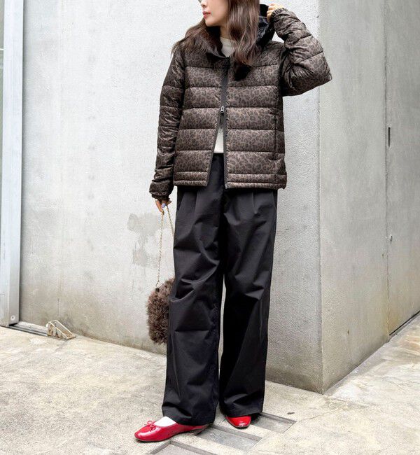 fredy emue「《別注》【TAION/タイオン】LIGHT DOWN HOODIE」|ダウン|