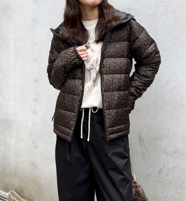 fredy emue「《別注》【TAION/タイオン】LIGHT DOWN HOODIE」|ダウン|