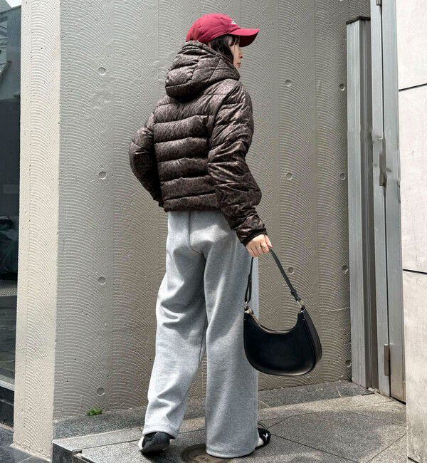 fredy emue「《別注》【TAION/タイオン】LIGHT DOWN HOODIE」|ダウン|