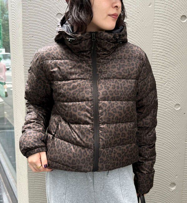 fredy emue「《別注》【TAION/タイオン】LIGHT DOWN HOODIE」|ダウン|