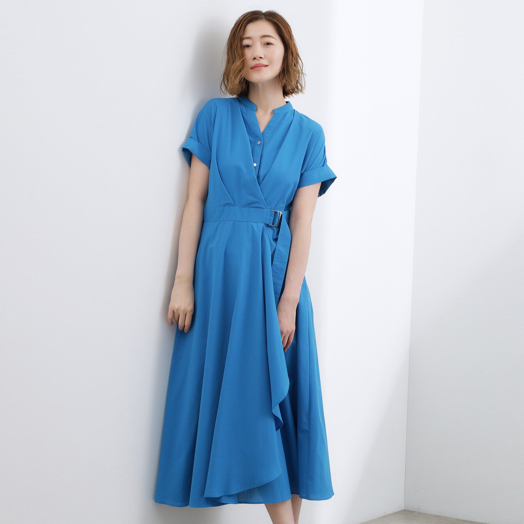 grove「【洗える】さらっと軽やか、カシュクール風サッカーワンピース」|ワンピース|