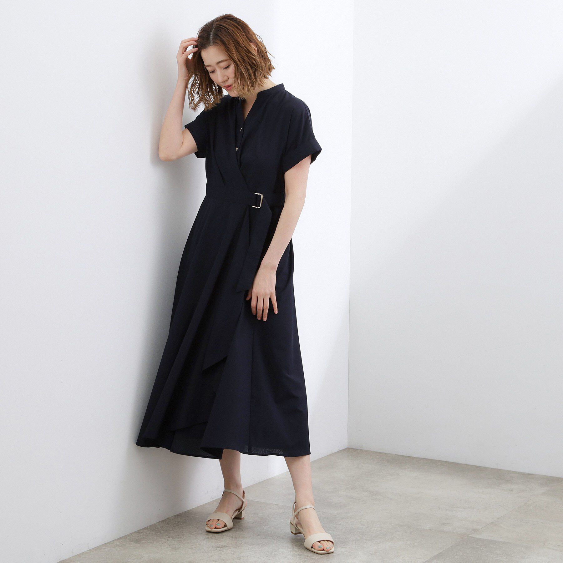 grove「【洗える】さらっと軽やか、カシュクール風サッカーワンピース」|ワンピース|