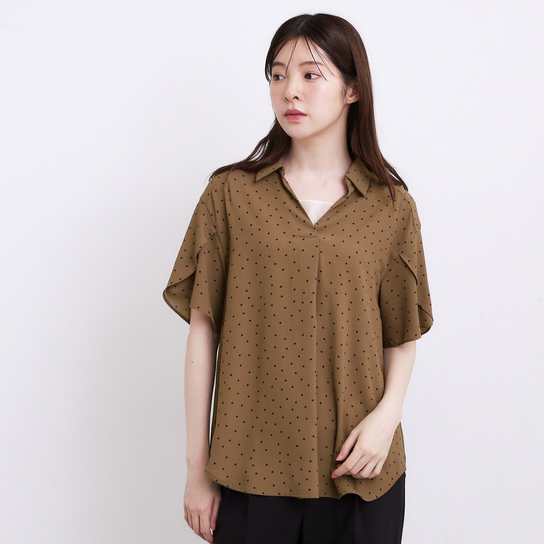 grove「【洗濯機◎】さらっと着映える、バックデザインブラウス」|シャツ・ブラウス|キャメルドット(64