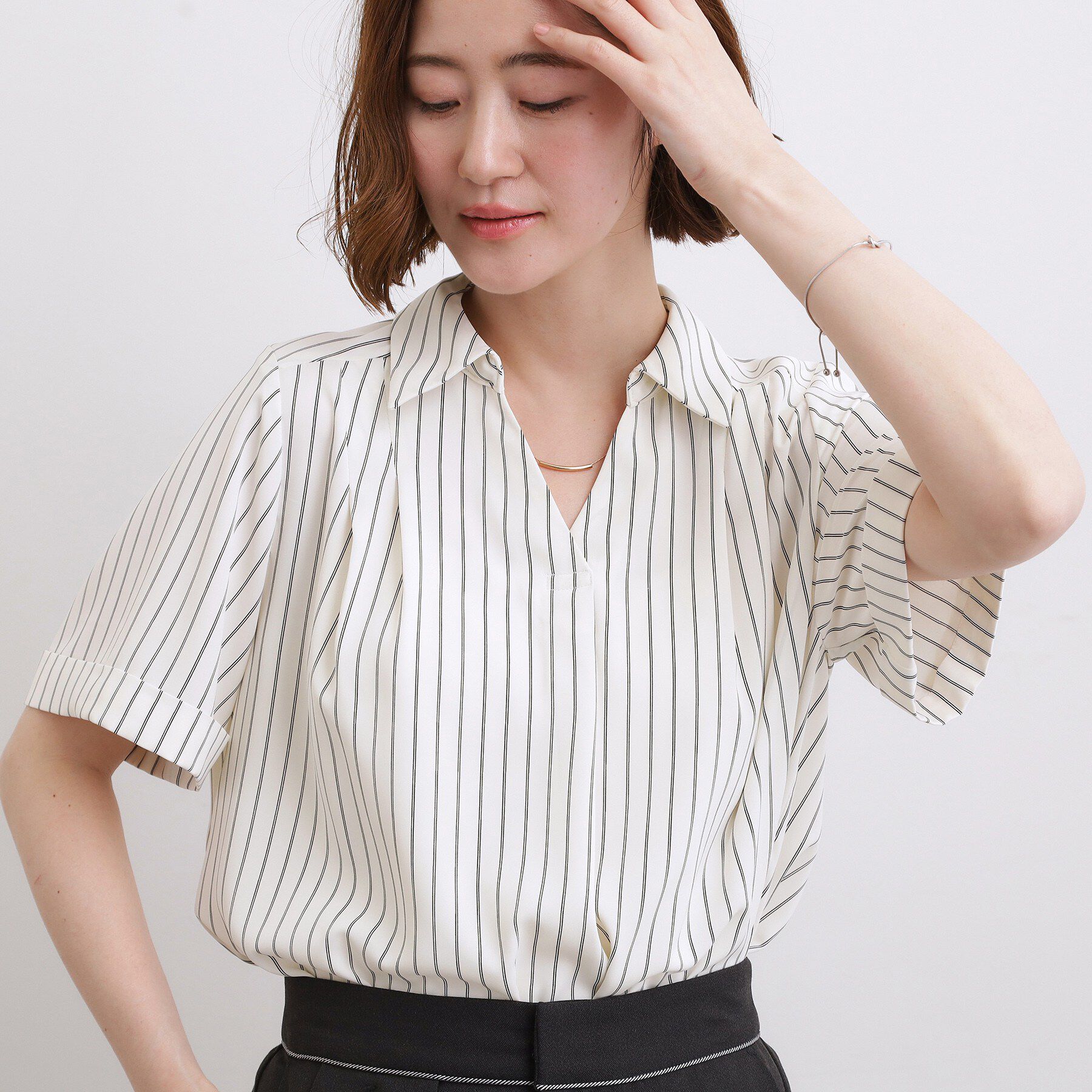 grove「半袖になって再登場！【洗える】チャーム付きマルチWAYボウタイブラウス」|シャツ・ブラウス|