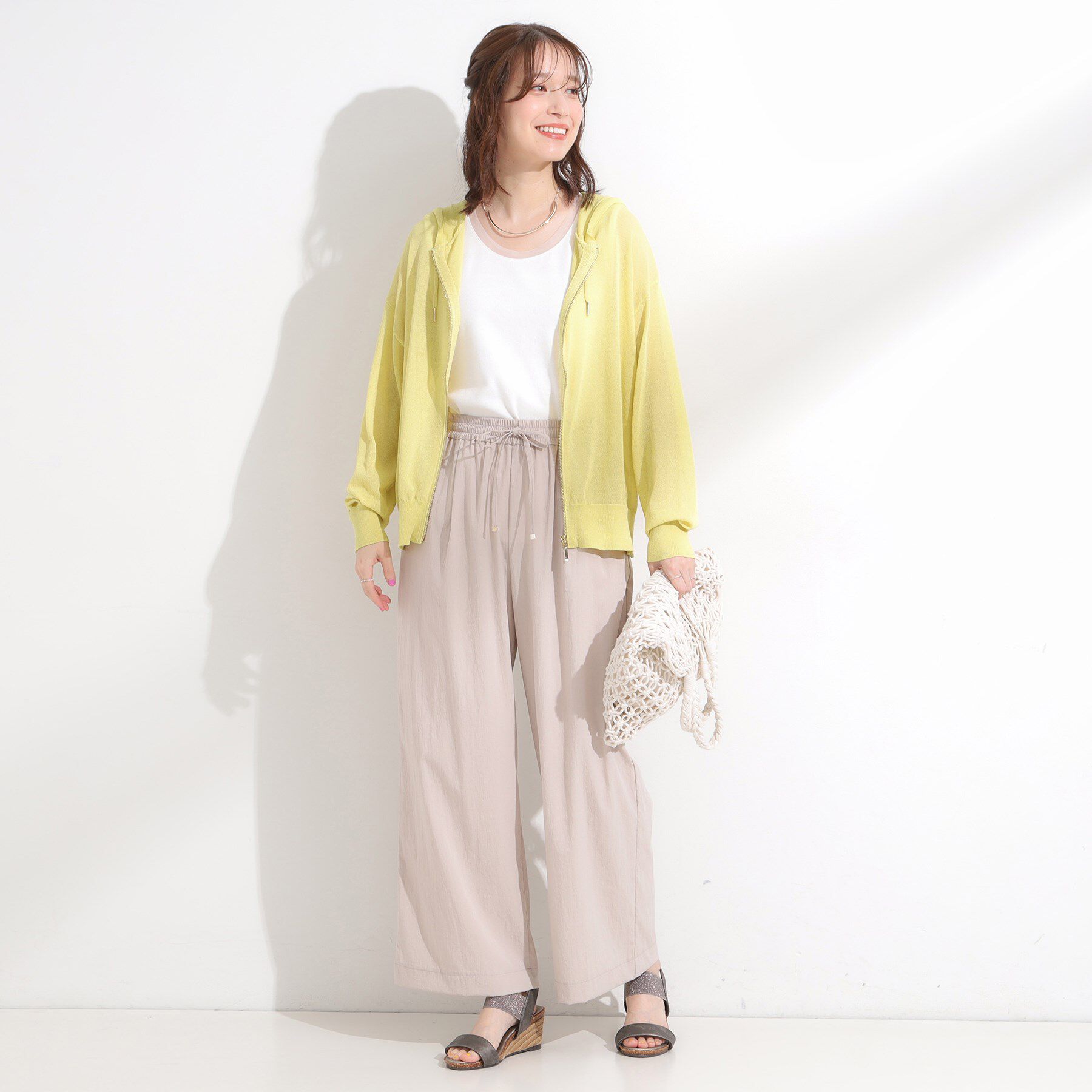 SHOO･LA･RUE「冷房対策にも 上品なシアー感のニットパーカ」|カーディガン|