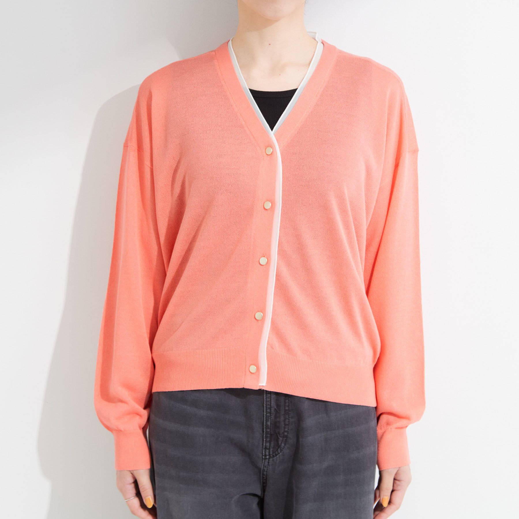 SHOO･LA･RUE「【洗濯機可/S-LL】配色シフォン襟でサマ見え 上品シアーカーディガン」|カーディガン|