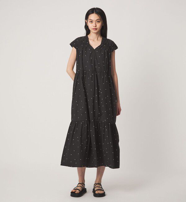 EMMEL REFINES「＜EMMEL REFINES＞EM オーバルシシュウ ティアード ワンピース」|ワンピース|