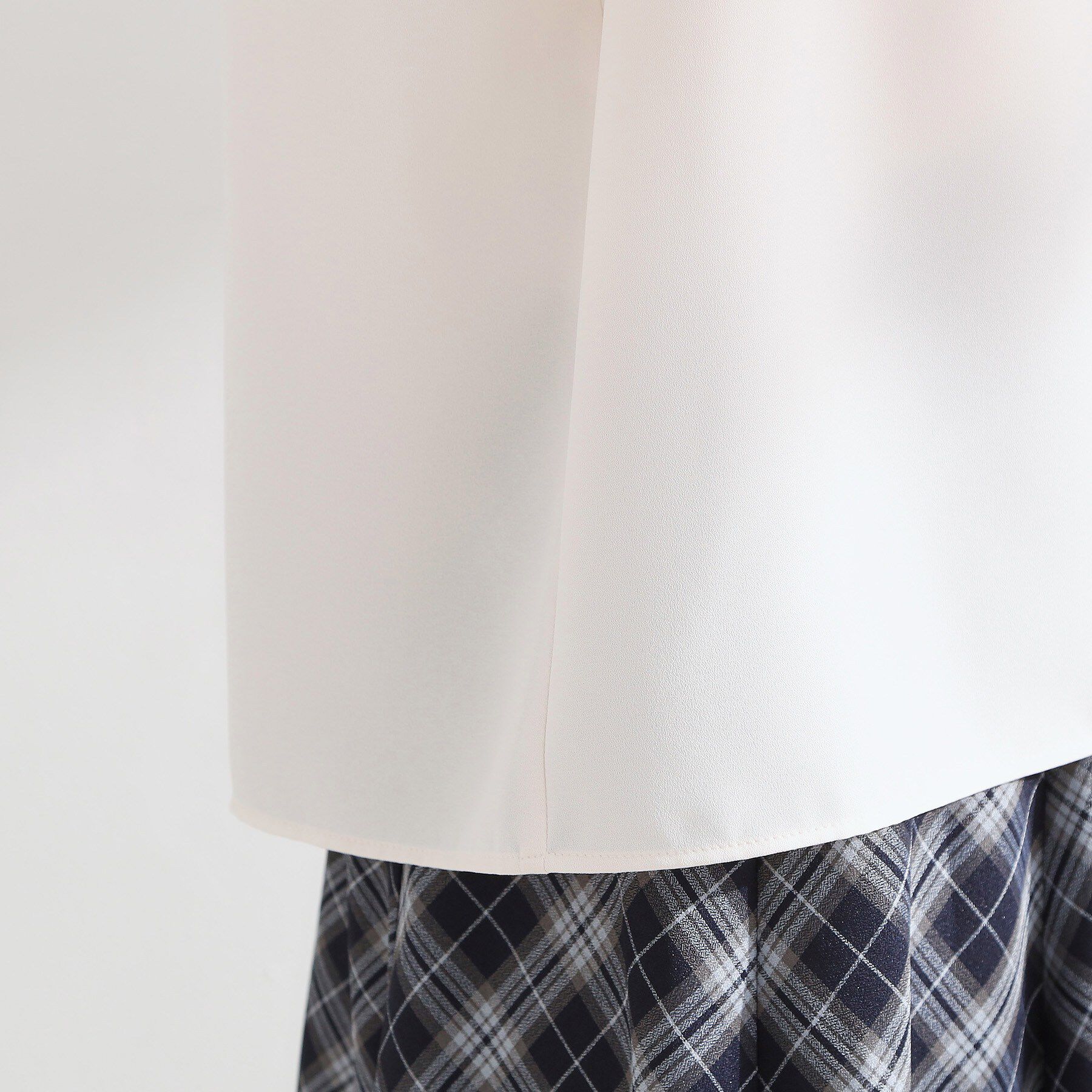Couture broach「【大人上品・前後2WAY】エンブロレース 5分袖ブラウス【洗濯機可】」|シャツ・ブラウス|