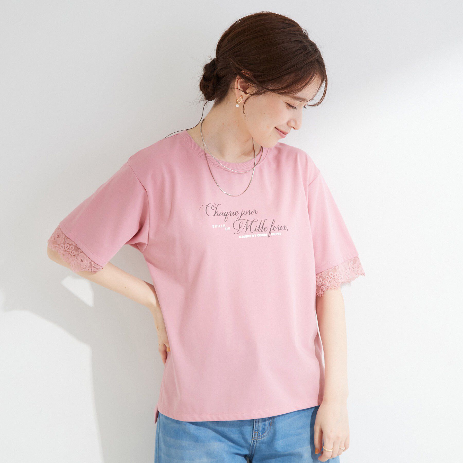 SHOO･LA･RUE「【ひんやり/UV/S-LL】柄アソート お袖レースが旬顔 上品に決まる大人Tシャツ」|Tシャツ・カットソー|