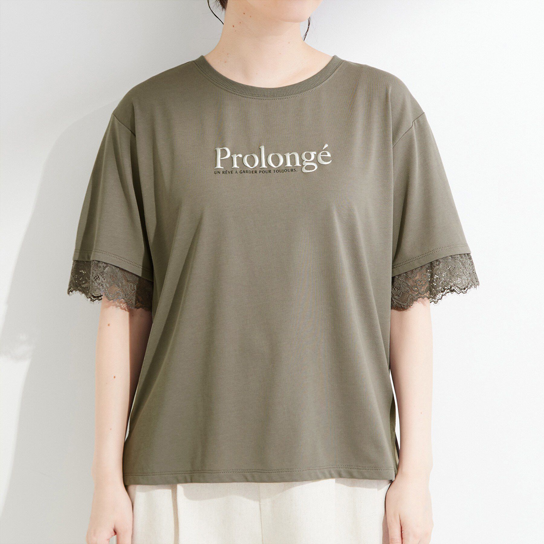 SHOO･LA･RUE「【ひんやり/UV/S-LL】柄アソート お袖レースが旬顔 上品に決まる大人Tシャツ」|Tシャツ・カットソー|